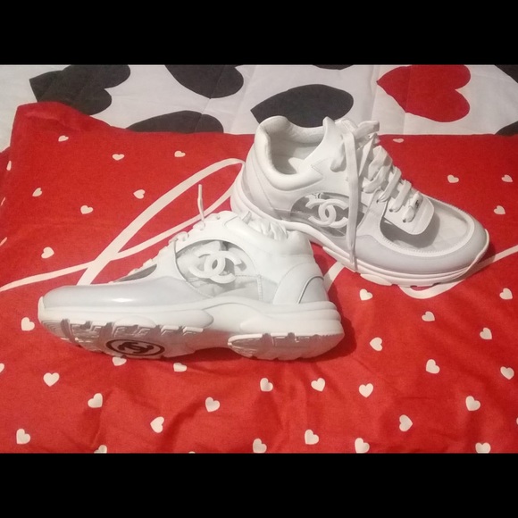Chanel clear white sneakers (Kylie Jenner) - Picture 3 of 6